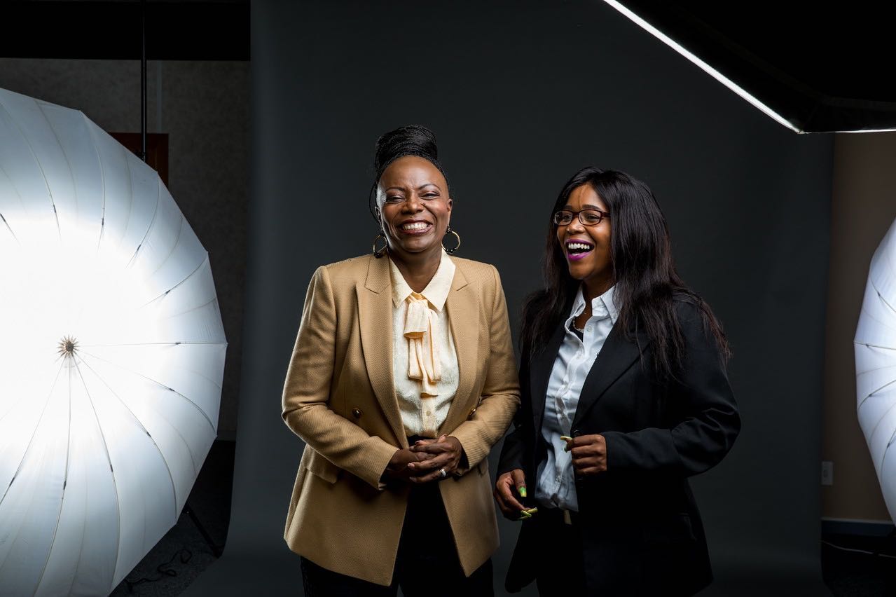 Some lekker bts shots of some studio portraits👍 #corporatephotography #usingsomeligths #usingacamerathattakesdigitalphotos Some lekker bts shots of some studio portraits👍 #corporatephotography #usingsomeligths #usingacamerathattakesdigitalphotos